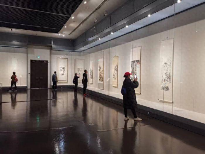 從“京津和海派繪畫展”再說京派與海派文化