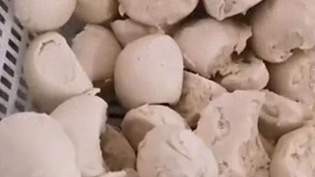 讓孩子吃飽吃好,校長(zhǎng)要負(fù)起責(zé)任來(lái)