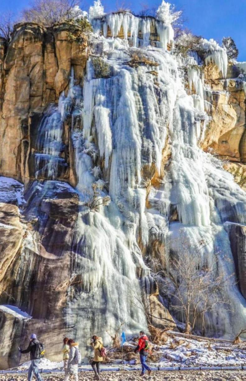 冬日游京郊,白河峽谷賞冰河、觀冰瀑