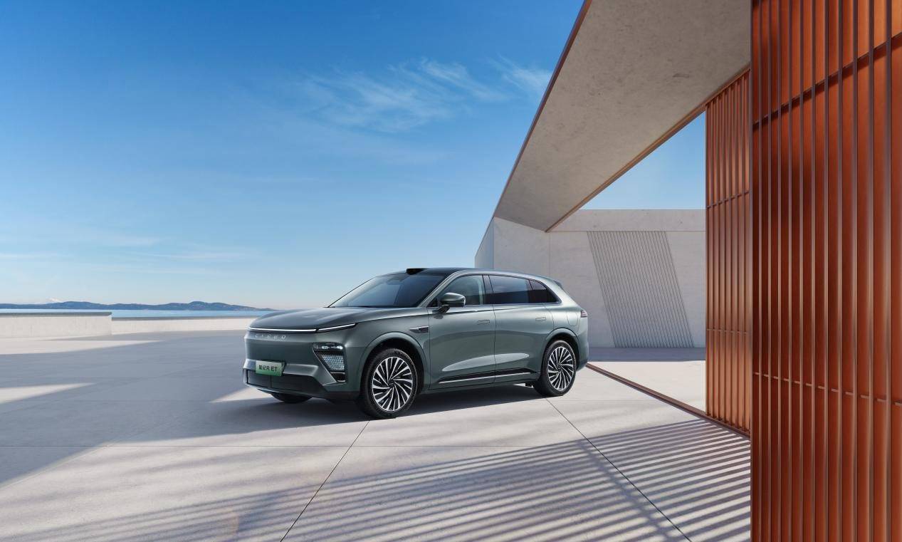 19.9萬起的星紀元ET,星途揮向新勢力的一記“重拳”!