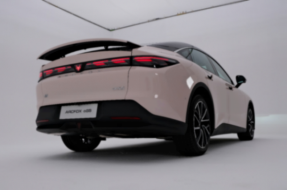 20240417_1713324149451982.png 不止簡單對標 靜態體驗極狐阿爾法S5html567.png