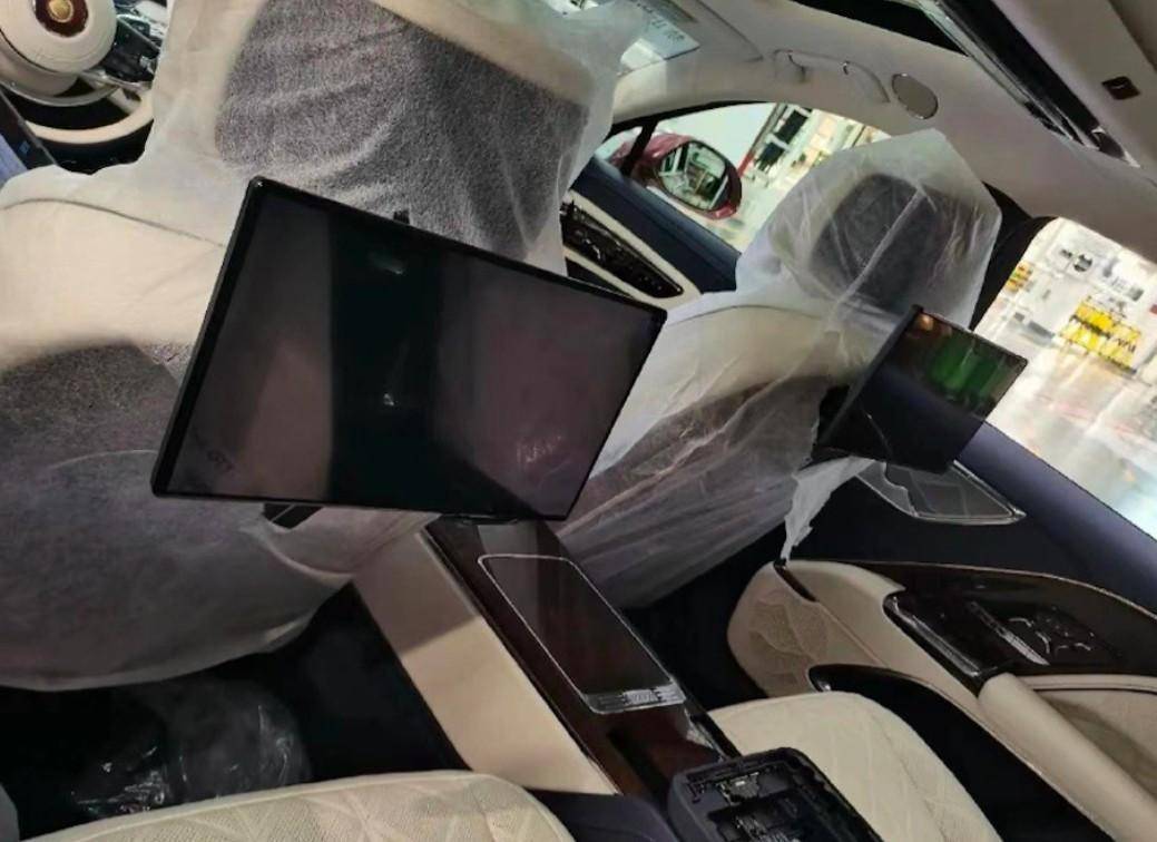 紅旗L1將于北京車展亮相,霸氣造型豪華內飾,提供兩種動力可選