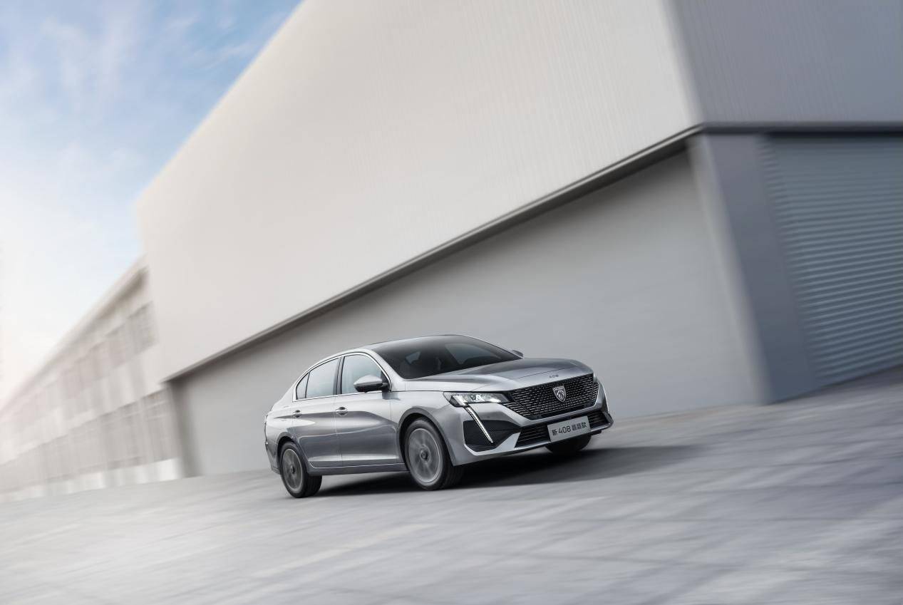 假期自駕的理想座駕,新408龘龘款不愧是“法式六邊形戰士”