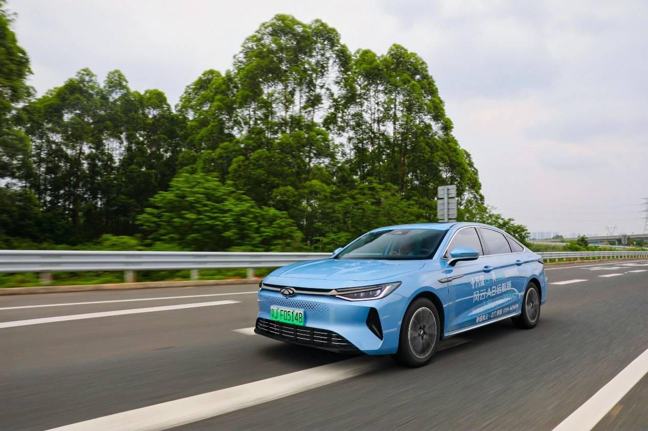 奇瑞風(fēng)云A8雙2挑戰(zhàn)賽主打一個(gè)“較真” 一車解決所有混動(dòng)痛點(diǎn)