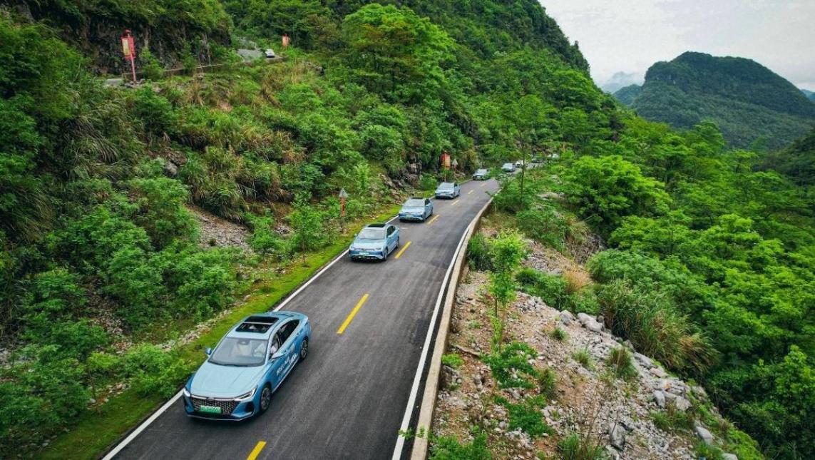奇瑞風(fēng)云A8雙2挑戰(zhàn)賽主打一個(gè)“較真” 一車解決所有混動(dòng)痛點(diǎn)