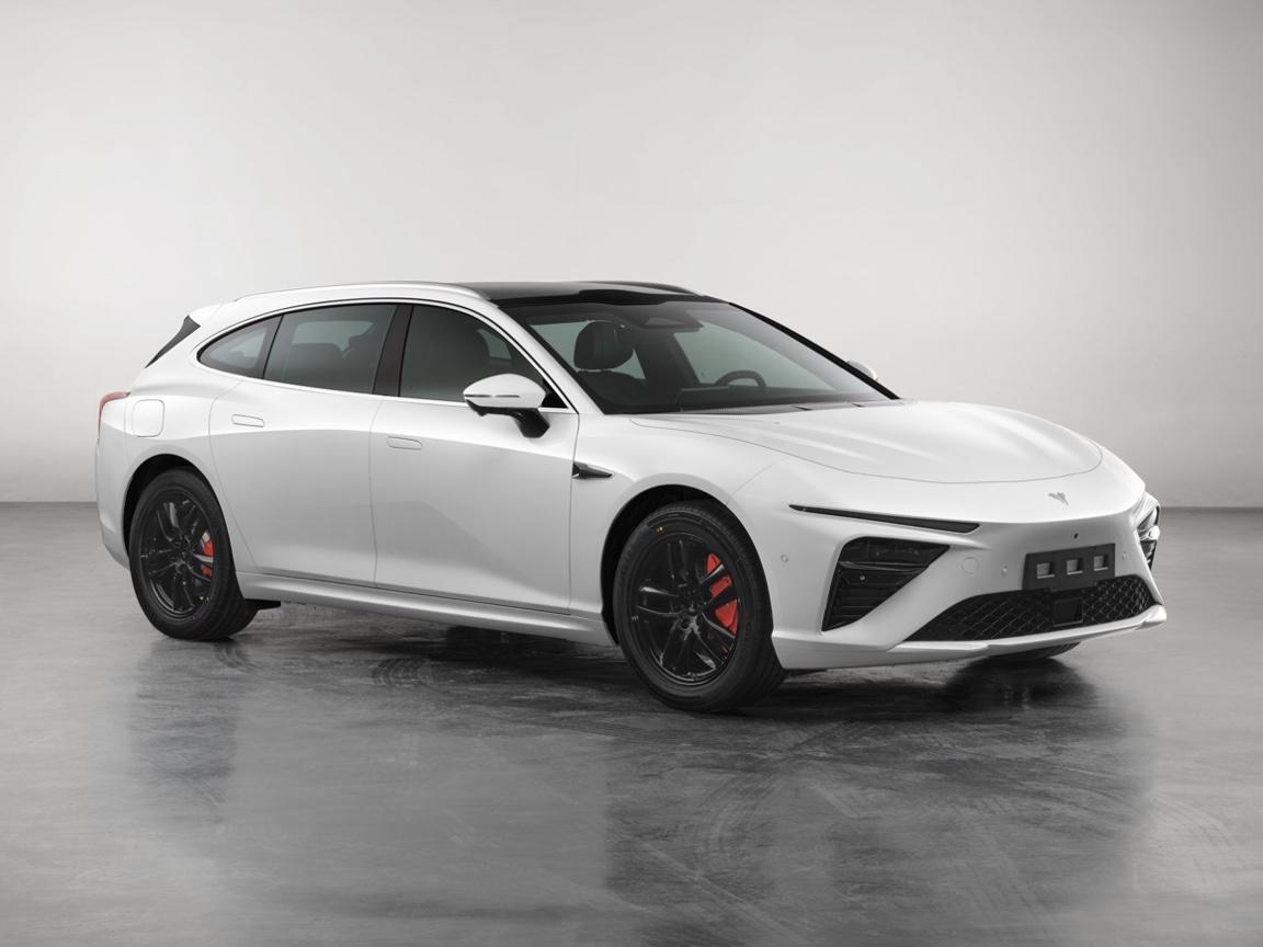 哪吒S獵裝版申報圖曝光 提供純電/增程動力