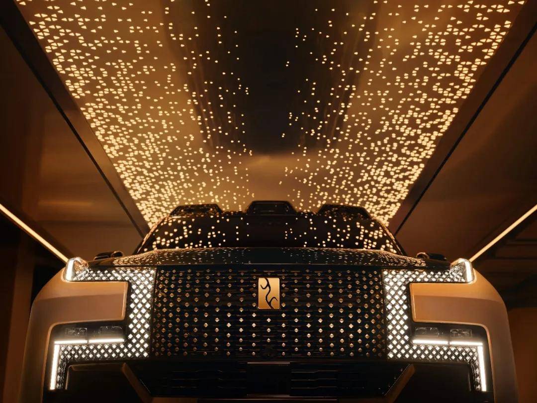 24K黃金車標,藏著仰望U8L鼎世版的東方“鼎”韻