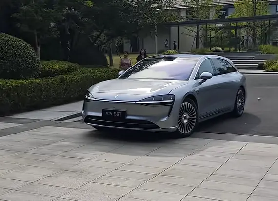 余承東:很多人反對造旅行車 但我堅持要做 余承東:很多人反對造旅行車 但我堅持要做