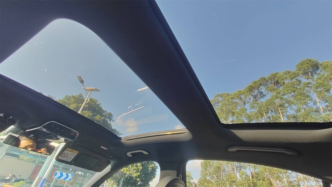 獨立試駕奔馳C級:閃耀的三叉星,還依然璀璨么?