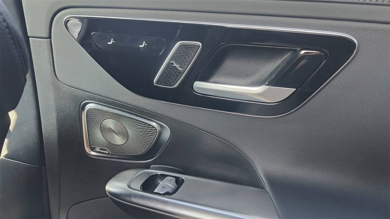 獨立試駕奔馳C級:閃耀的三叉星,還依然璀璨么?