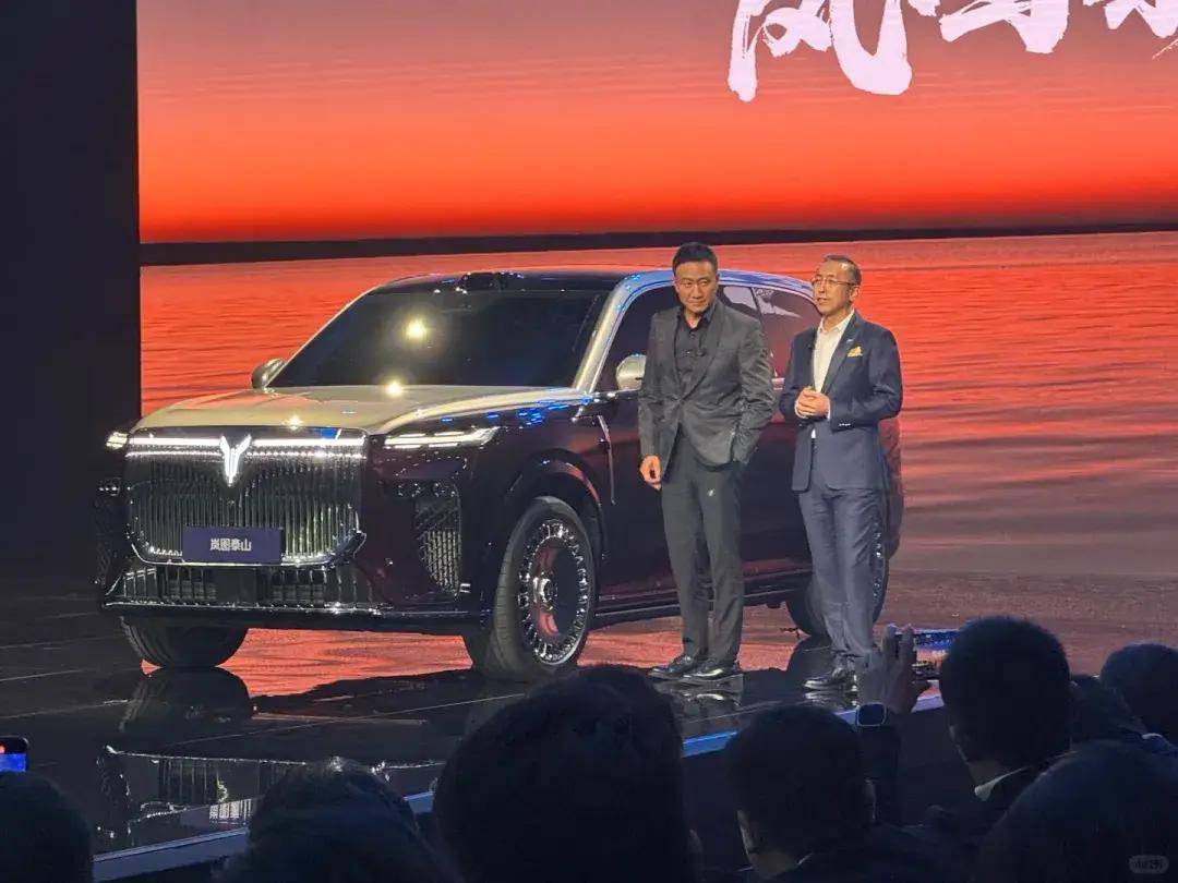 國內(nèi)造車新勢力9月銷量出爐!零跑超6.6萬輛居首,小米、小鵬均超4萬輛,鴻蒙智行表現(xiàn)強(qiáng)勢……