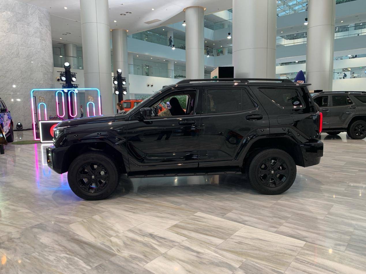 全新坦克400預售價30.98萬元起,Hi4-Z/智駕/冰箱/彩電都齊了