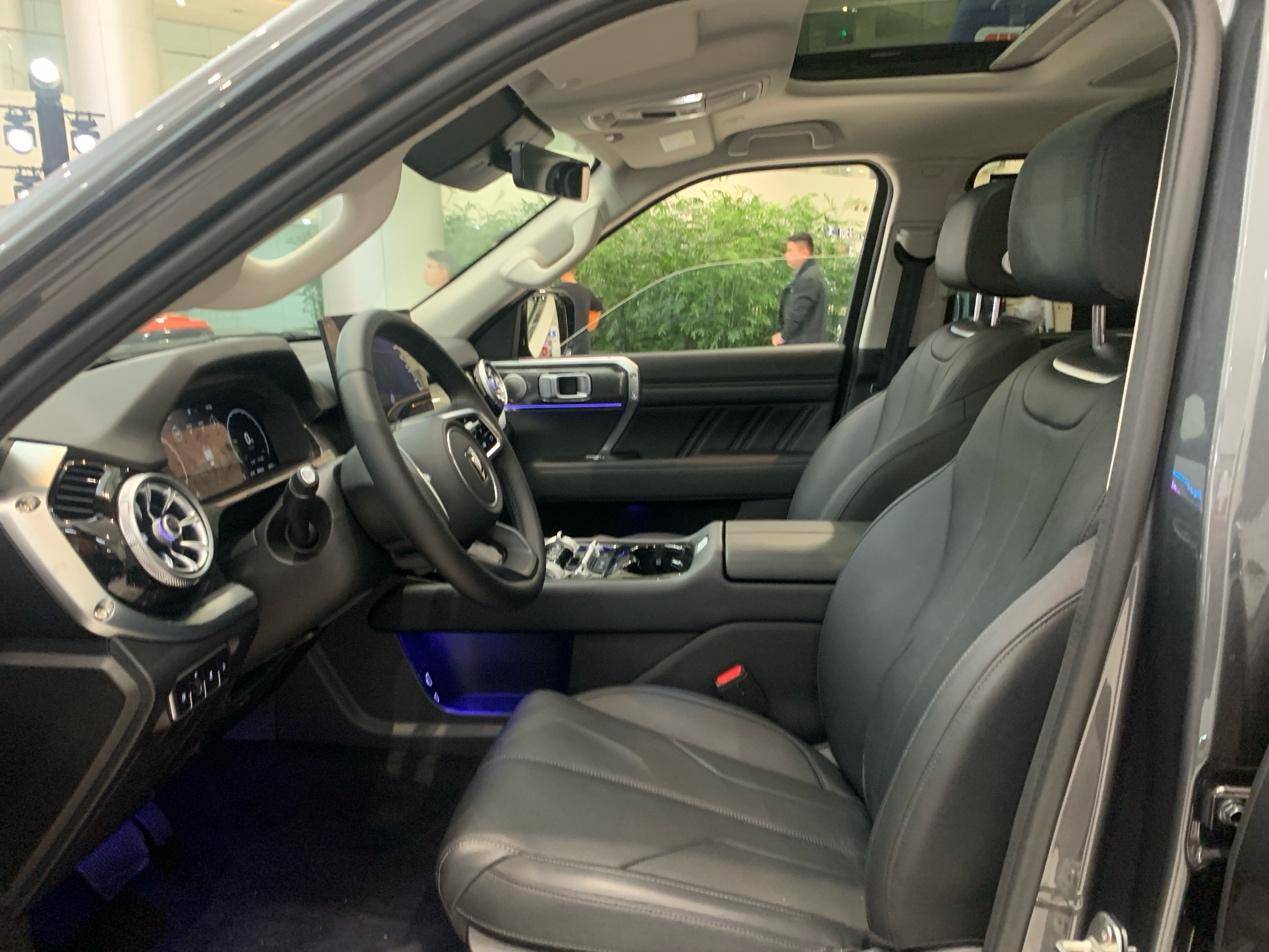 全新坦克400預售價30.98萬元起,Hi4-Z/智駕/冰箱/彩電都齊了