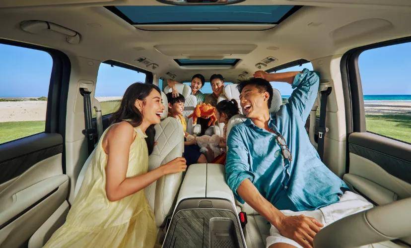 魏牌高山7 MPV新物種 30萬元以內(nèi)最能打的MPV