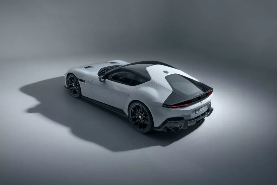 Novitec操刀法拉利12Cilindri,輕量化升級+空氣動力學優化,V12超跑犀利進化