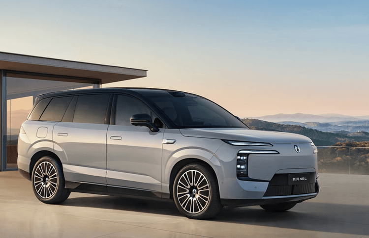 比亞迪高端化全面提速,騰勢、方程豹持續熱銷