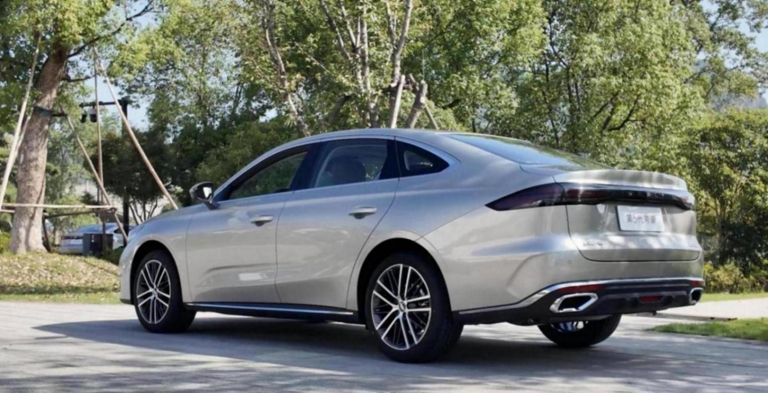 今年內(nèi)將上市7臺新轎車:吉利零跑嵐圖上新作,款款高顏值