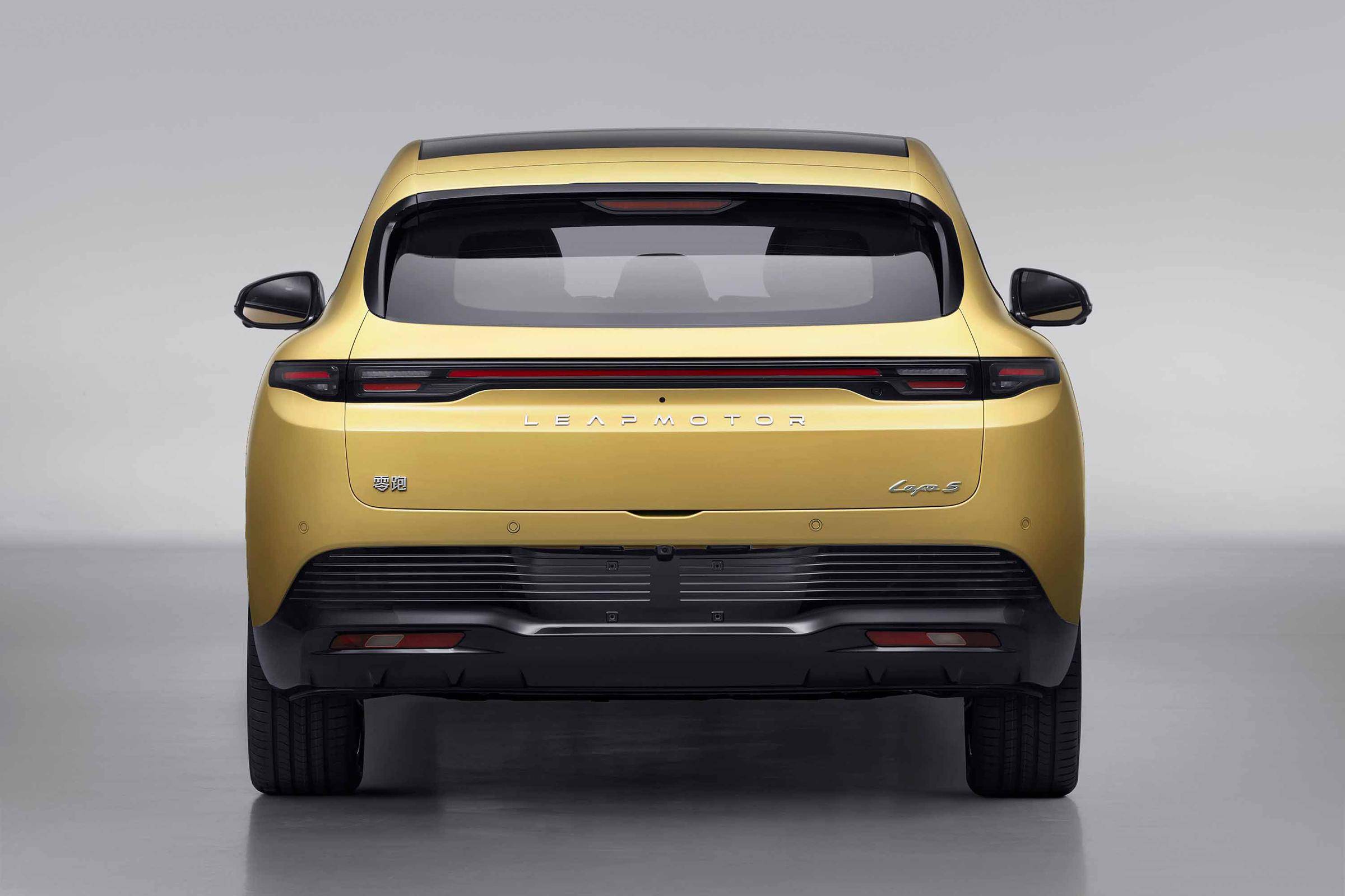 今年內(nèi)將上市7臺新轎車:吉利零跑嵐圖上新作,款款高顏值