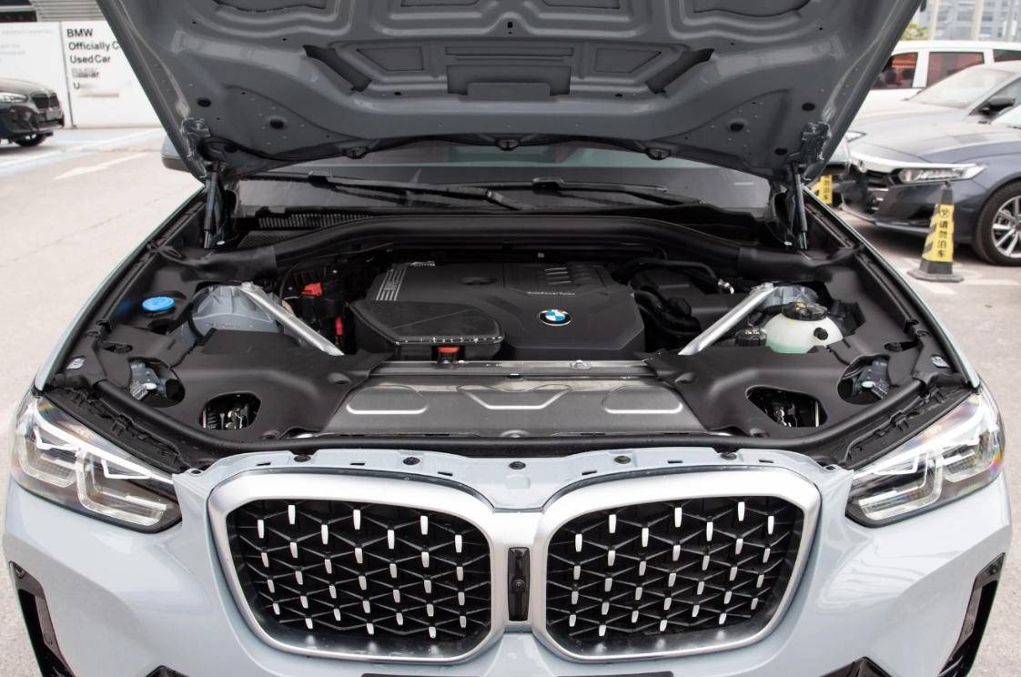 停產(chǎn)在即!寶馬X4清庫存降價18萬,最低28.48萬能買,還不抄底?