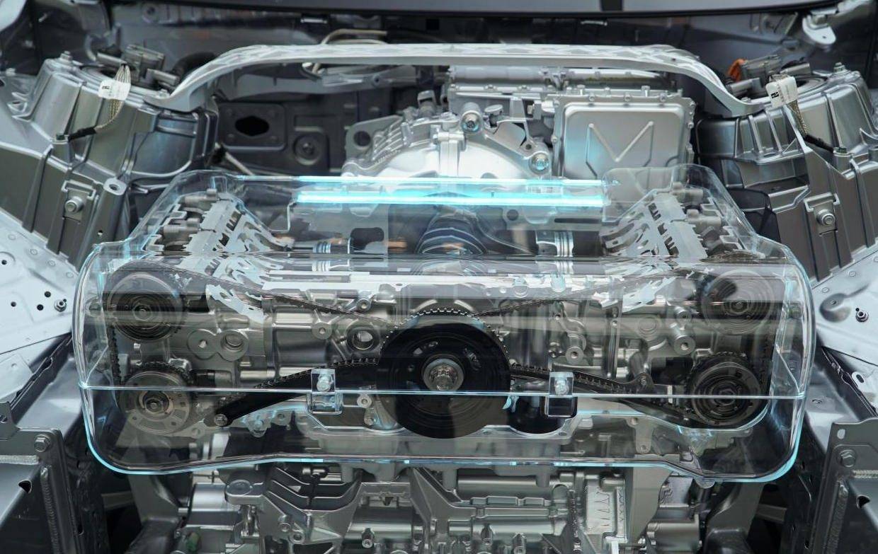 仰望U7水平對置發動機技術解析,優缺點鮮明,活塞就像拳擊手