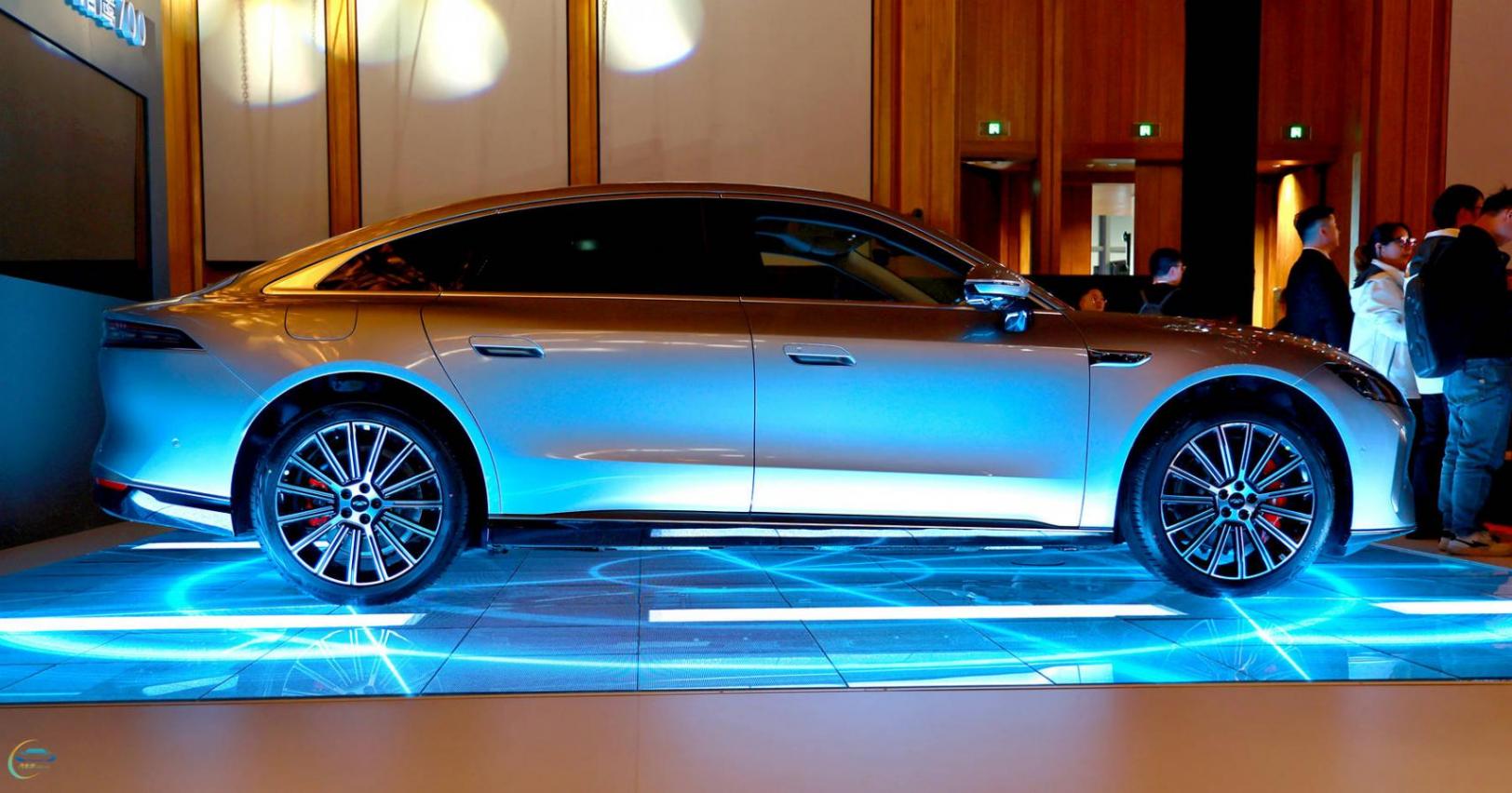 真C級再“進化” 風云A9L萬輛之上現“光輝”