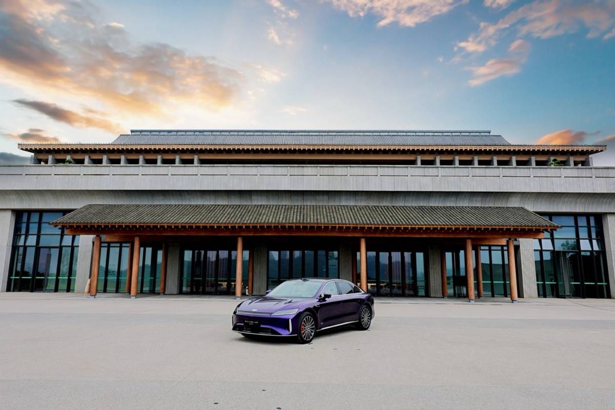 17.19萬起,風云A9L光輝四驅重新定義“中國式豪華”