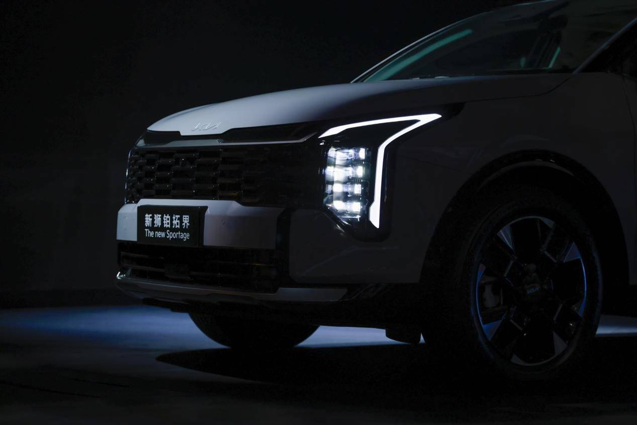 兩個(gè)動(dòng)力可選,新獅鉑拓界首發(fā),起亞攜眾多產(chǎn)品陣容亮相廣州車(chē)展