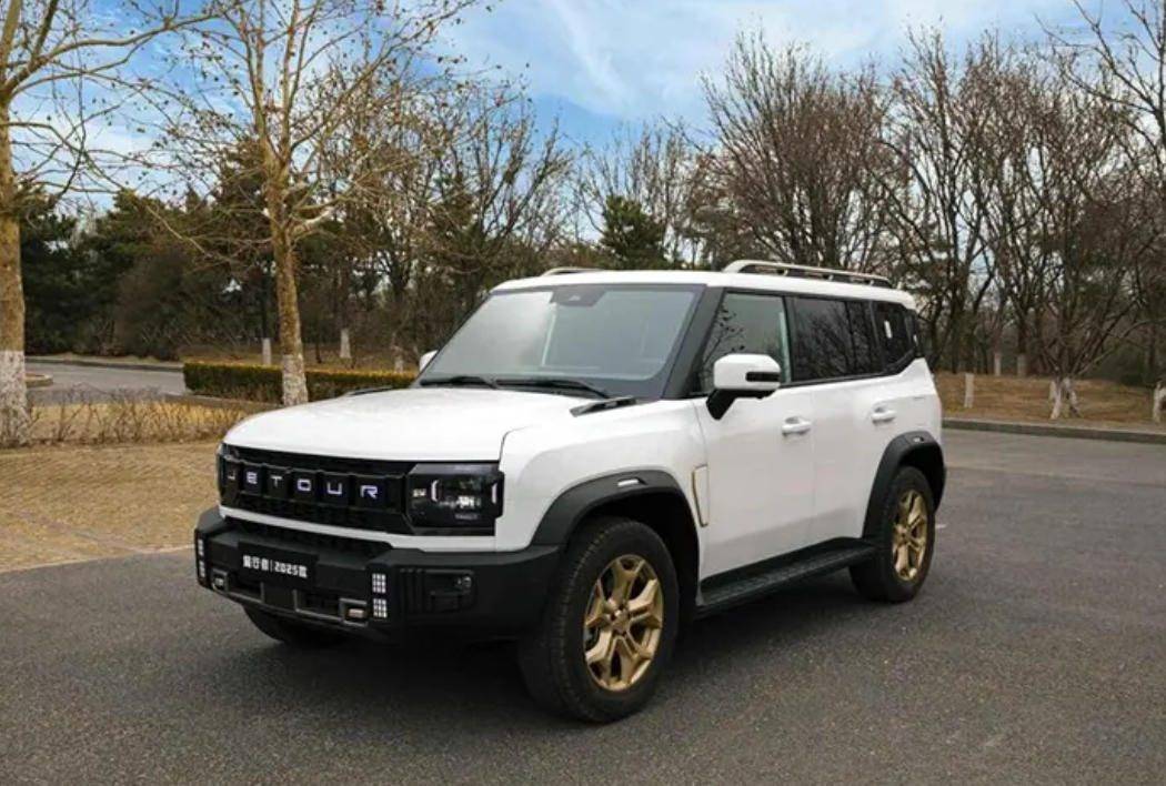 2026款捷途旅行者怎么樣?車身加長(zhǎng),方盒子油耗對(duì)比同級(jí)