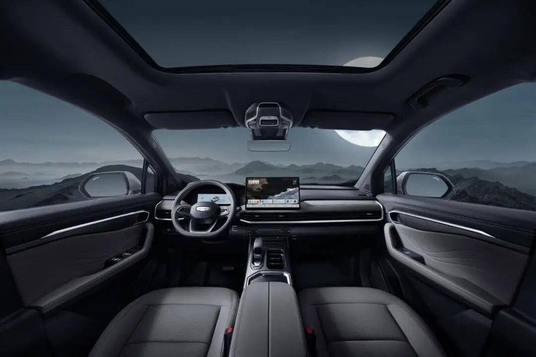 吉利第三代豪越L正式上市,上市限時(shí)價(jià)8.99萬(wàn)起