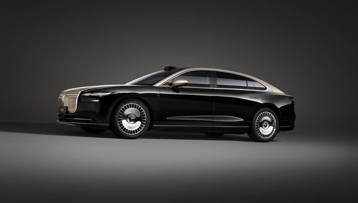 告別“偽插混”!嵐圖追光L以綜合續航1400km終結里程焦慮